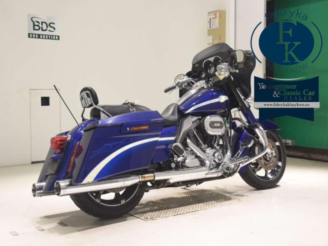 HARLEY-DAVIDSON FLHXSE1800CVO 2010 - zdjęcie 6