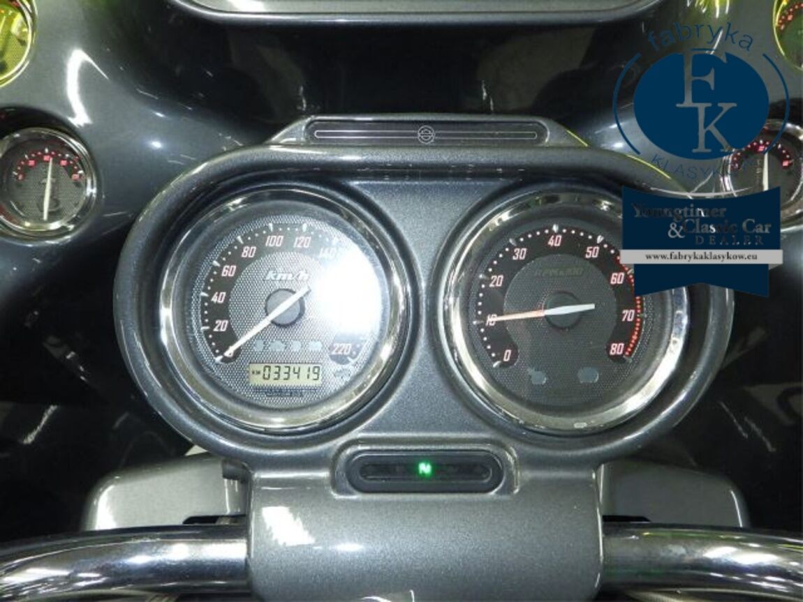 HARLEY-DAVIDSON FLTRUSE1800CVO 2010 - zdjęcie 13