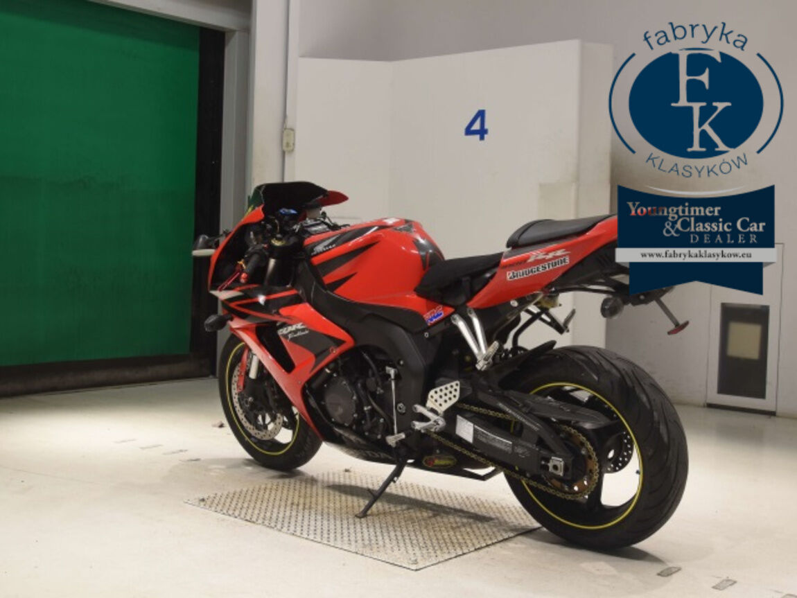 HONDA CBR1000RR 2008 - zdjęcie 7