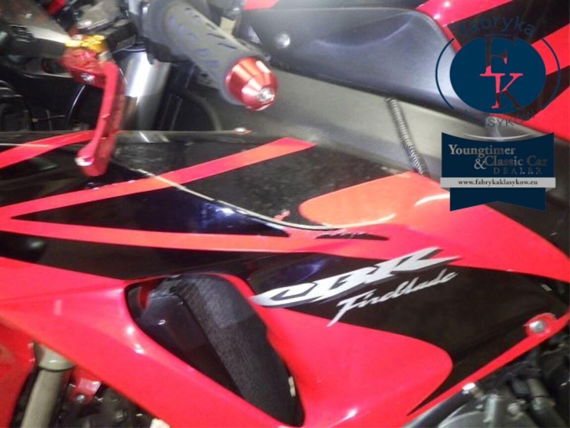 HONDA CBR1000RR 2008 - zdjęcie 20