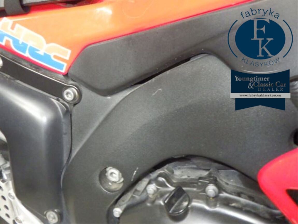 HONDA CBR1000RR 2008 - zdjęcie 30