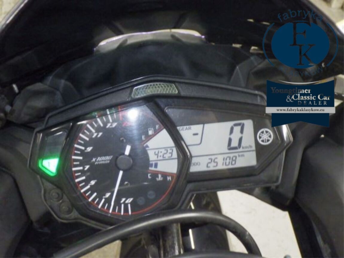 YAMAHA YZF-R25  - zdjęcie 13