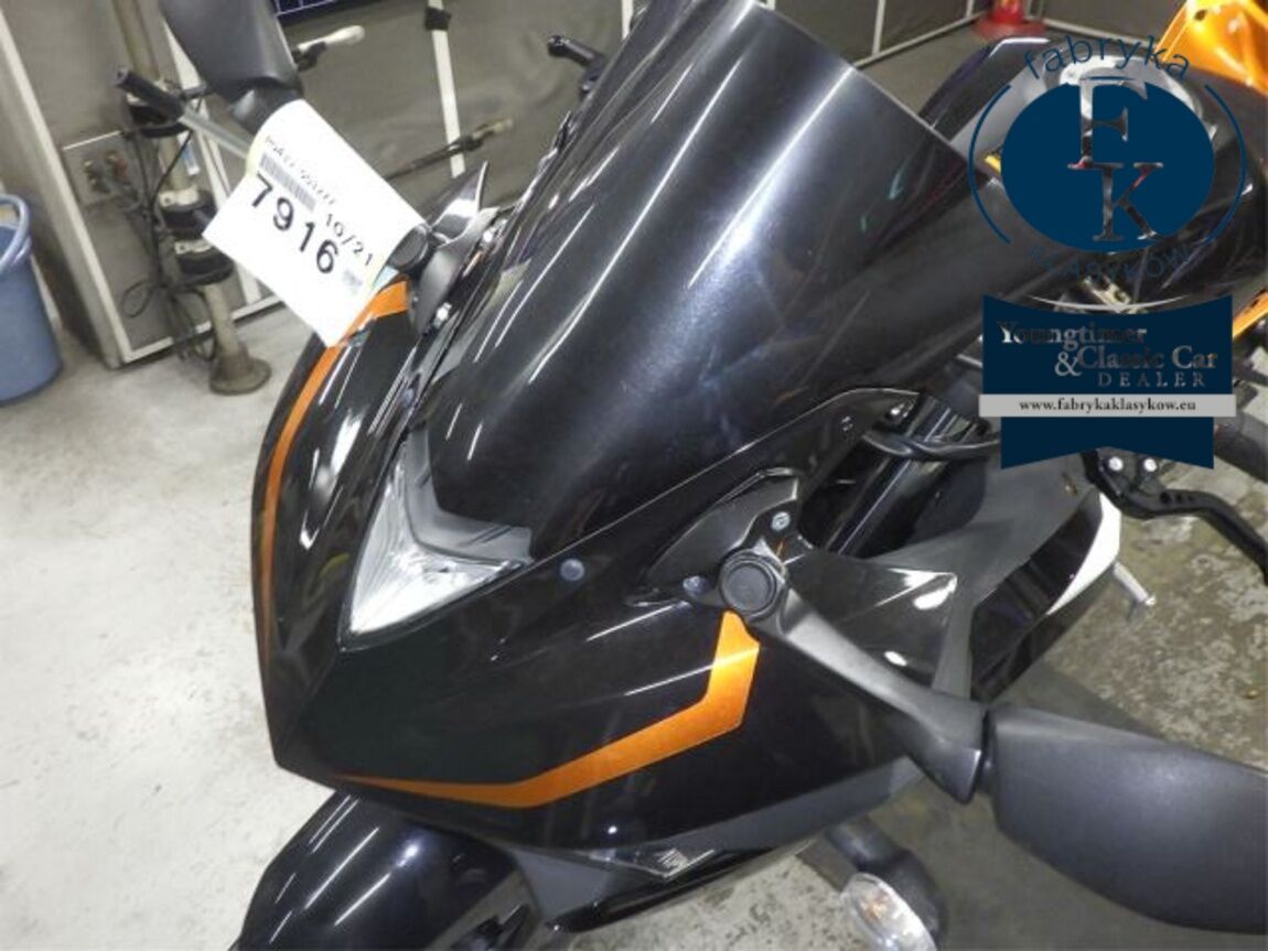 YAMAHA YZF-R25  - zdjęcie 19