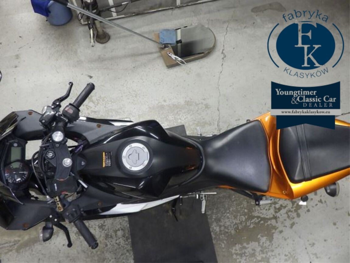 YAMAHA YZF-R25  - zdjęcie 32