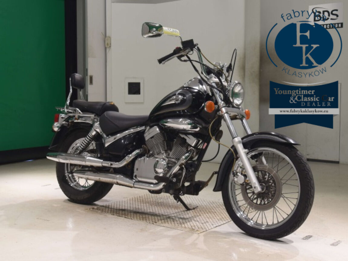 SUZUKI INTRUDER 250  - zdjęcie 4