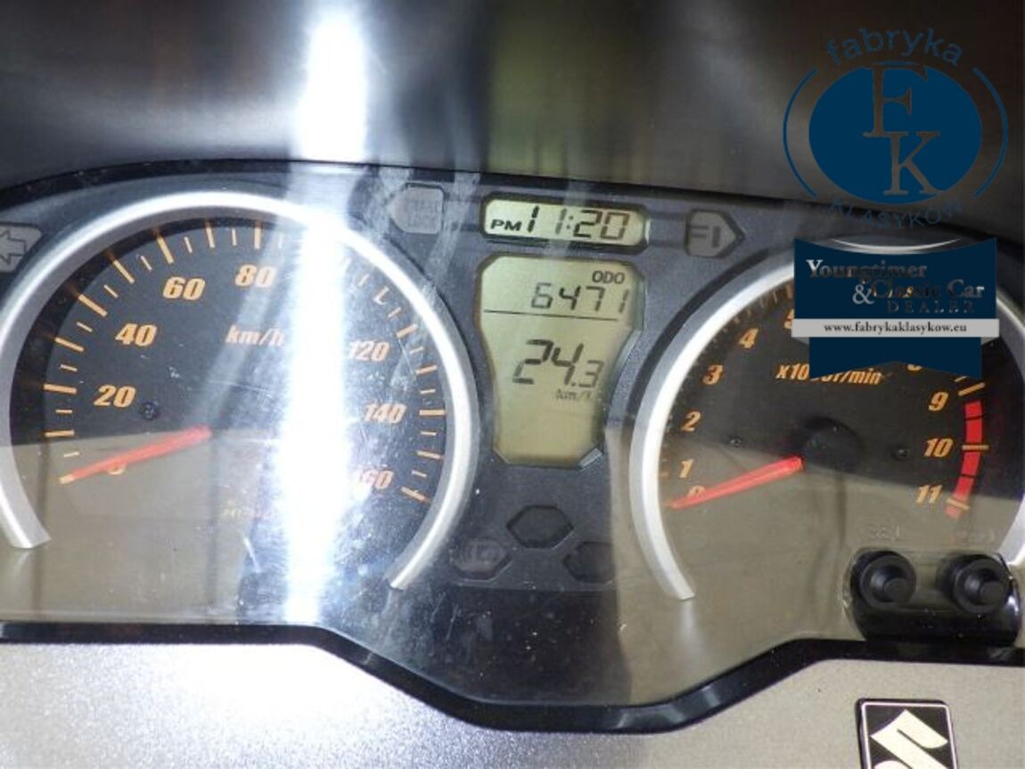 SUZUKI SKYWAVE 250-3  - zdjęcie 8