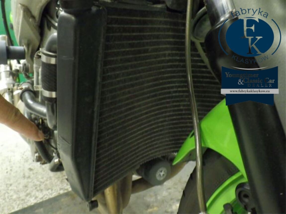 KAWASAKI ZX-9R 2003 - zdjęcie 13