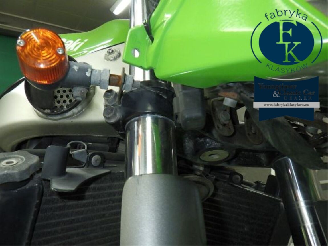 KAWASAKI ZX-9R 2003 - zdjęcie 25