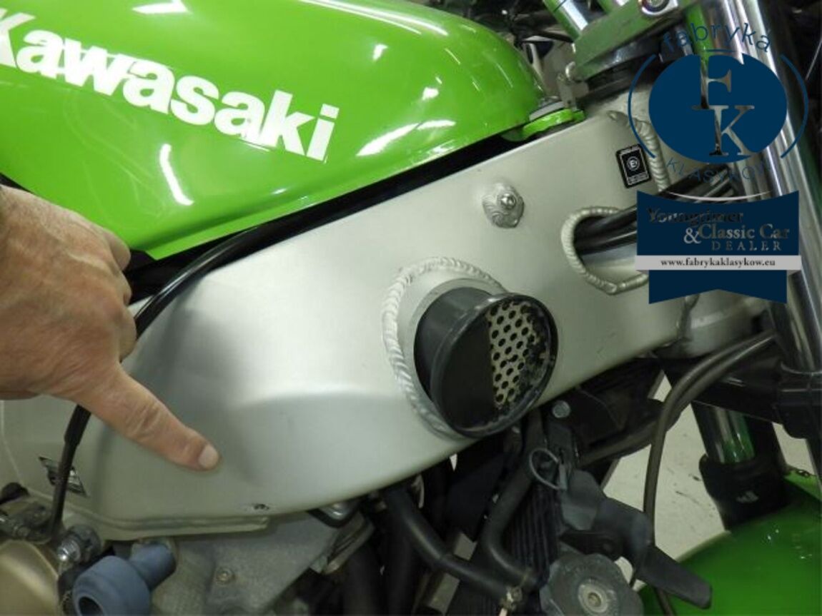 KAWASAKI ZX-9R 2003 - zdjęcie 31