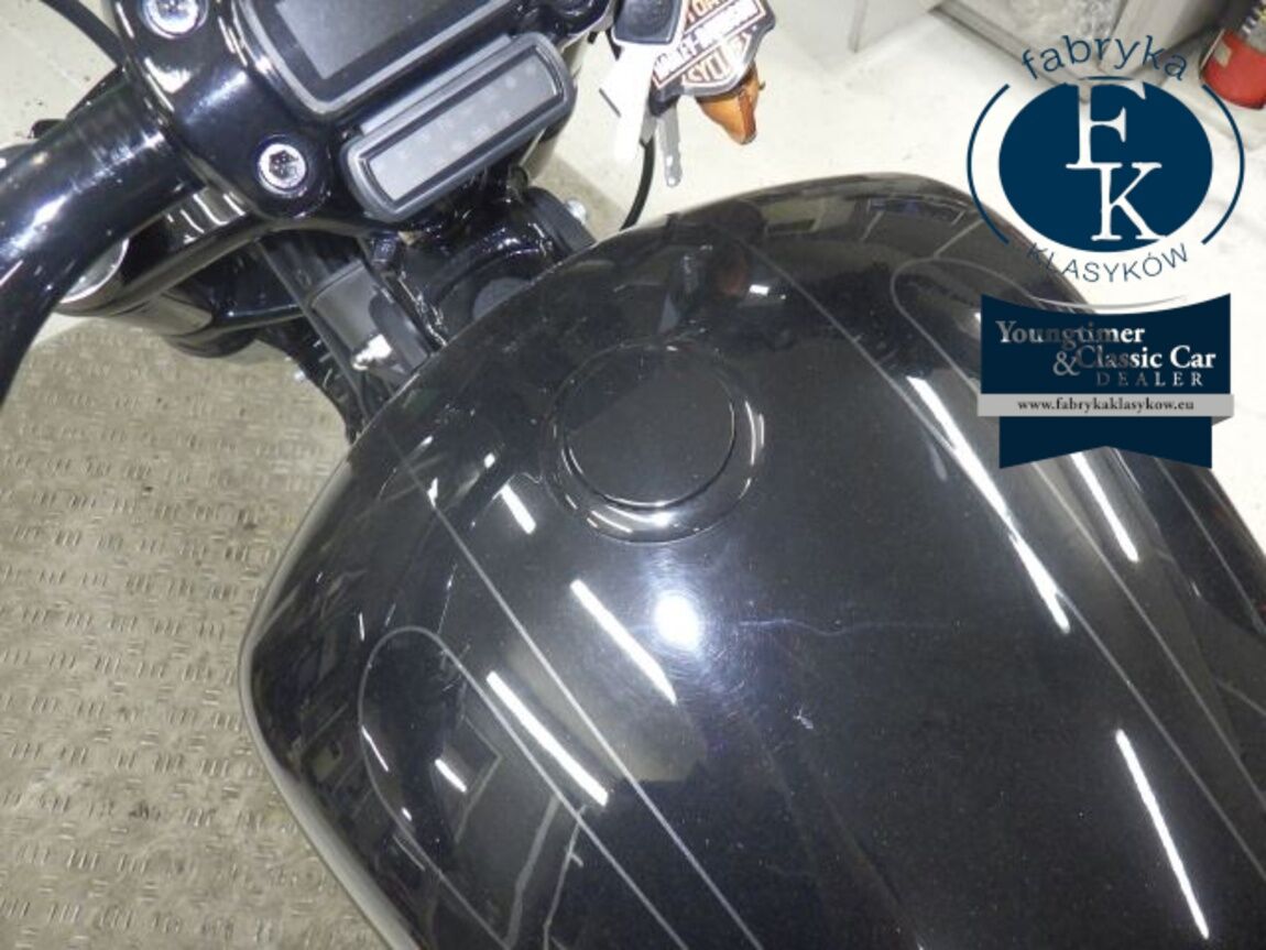 HARLEY-DAVIDSON FXBRS1870 2022 - zdjęcie 18