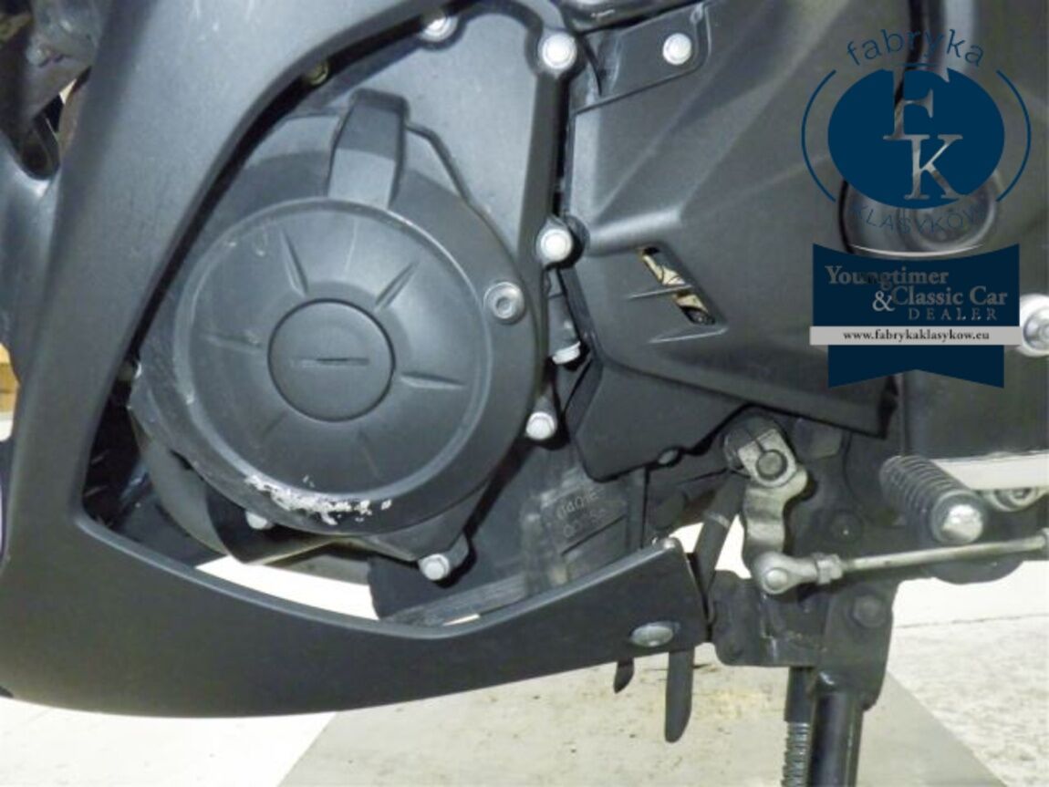 YAMAHA YZF-R25  - zdjęcie 12