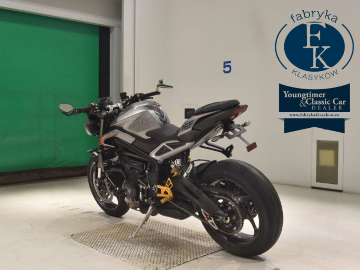 TRIUMPH STREET TRIPLE RS 2023 - zdjęcie 7