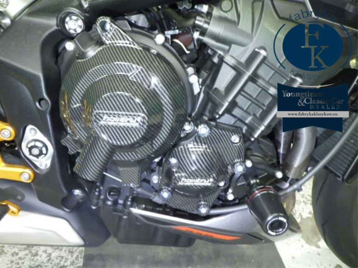 TRIUMPH STREET TRIPLE RS 2023 - zdjęcie 12