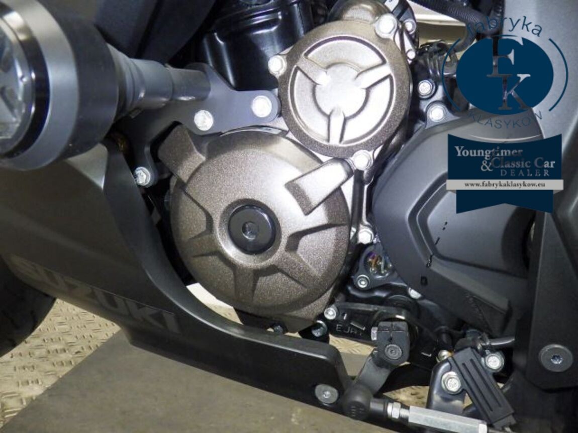 SUZUKI JIKUSA-250SF  - zdjęcie 13