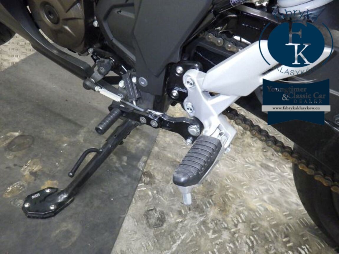SUZUKI JIKUSA-250SF  - zdjęcie 31
