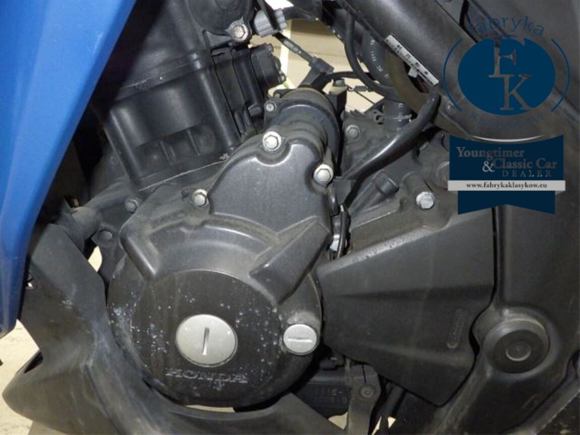 HONDA CBR250R  - zdjęcie 9
