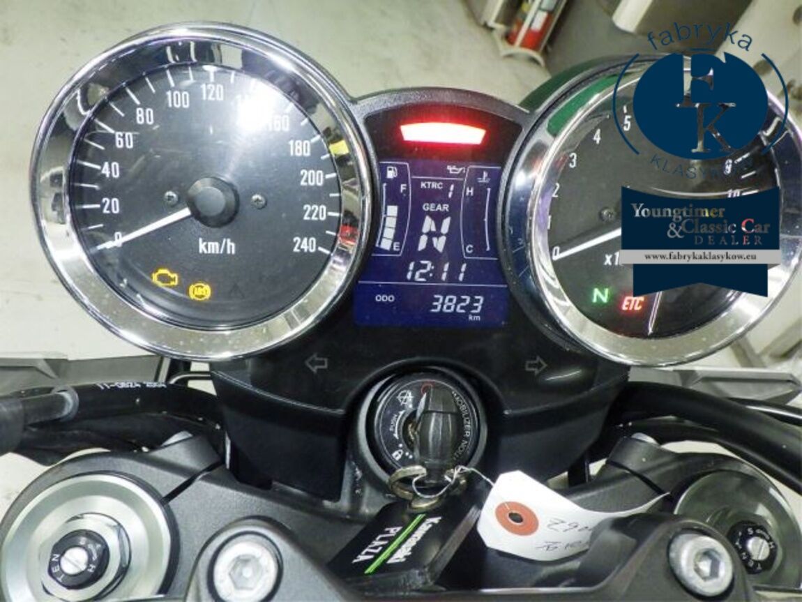KAWASAKI Z900RS 2022 - zdjęcie 13