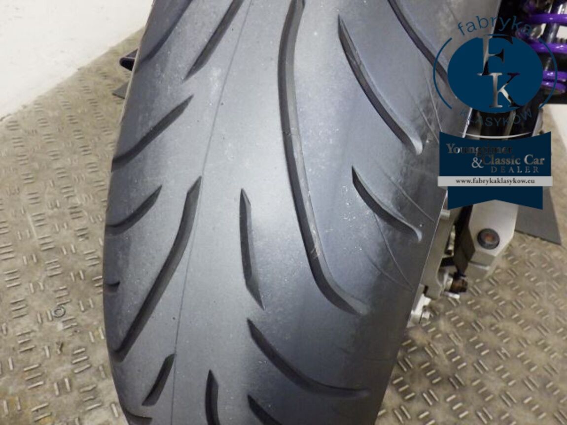 KAWASAKI ZRX1100 2001 - zdjęcie 27