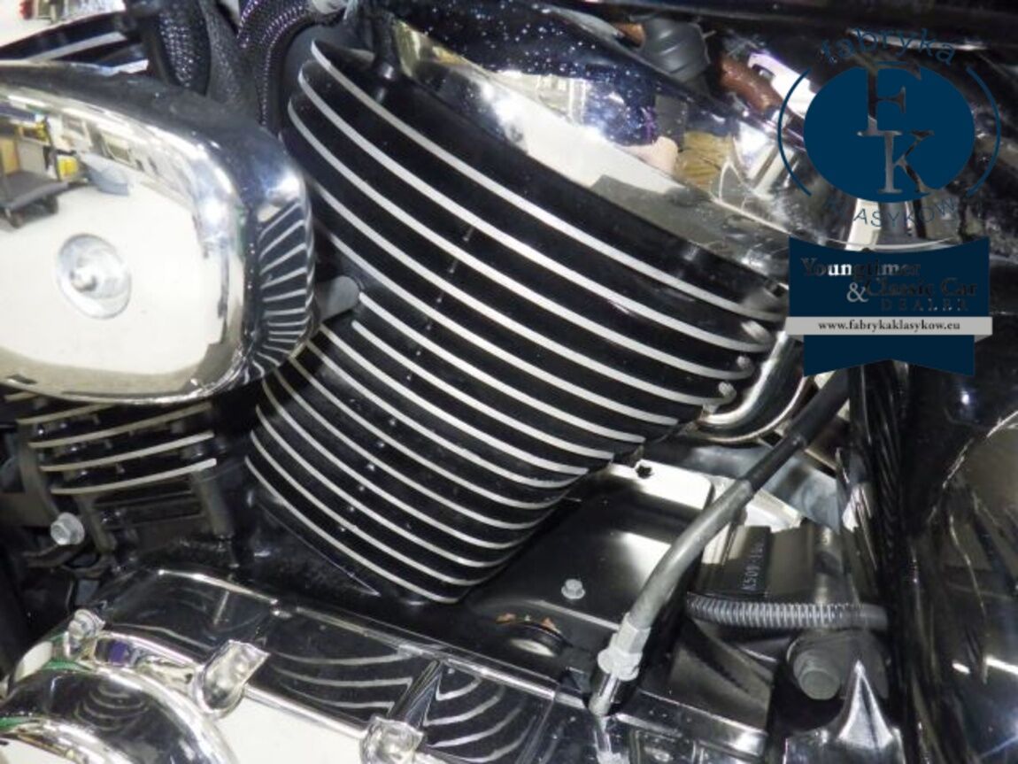 SUZUKI INTRUDER 400 CLASSIC 2010 - zdjęcie 12