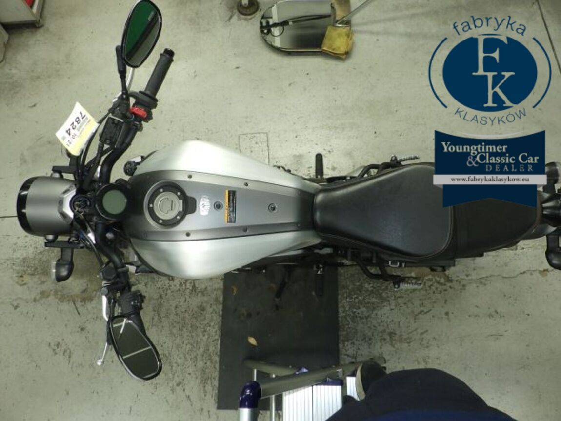 YAMAHA XSR700 2018 - zdjęcie 32