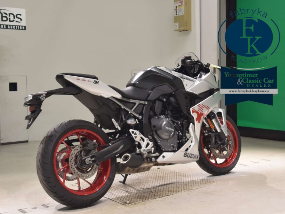 SUZUKI GSX-8R 2024 - zdjęcie 6