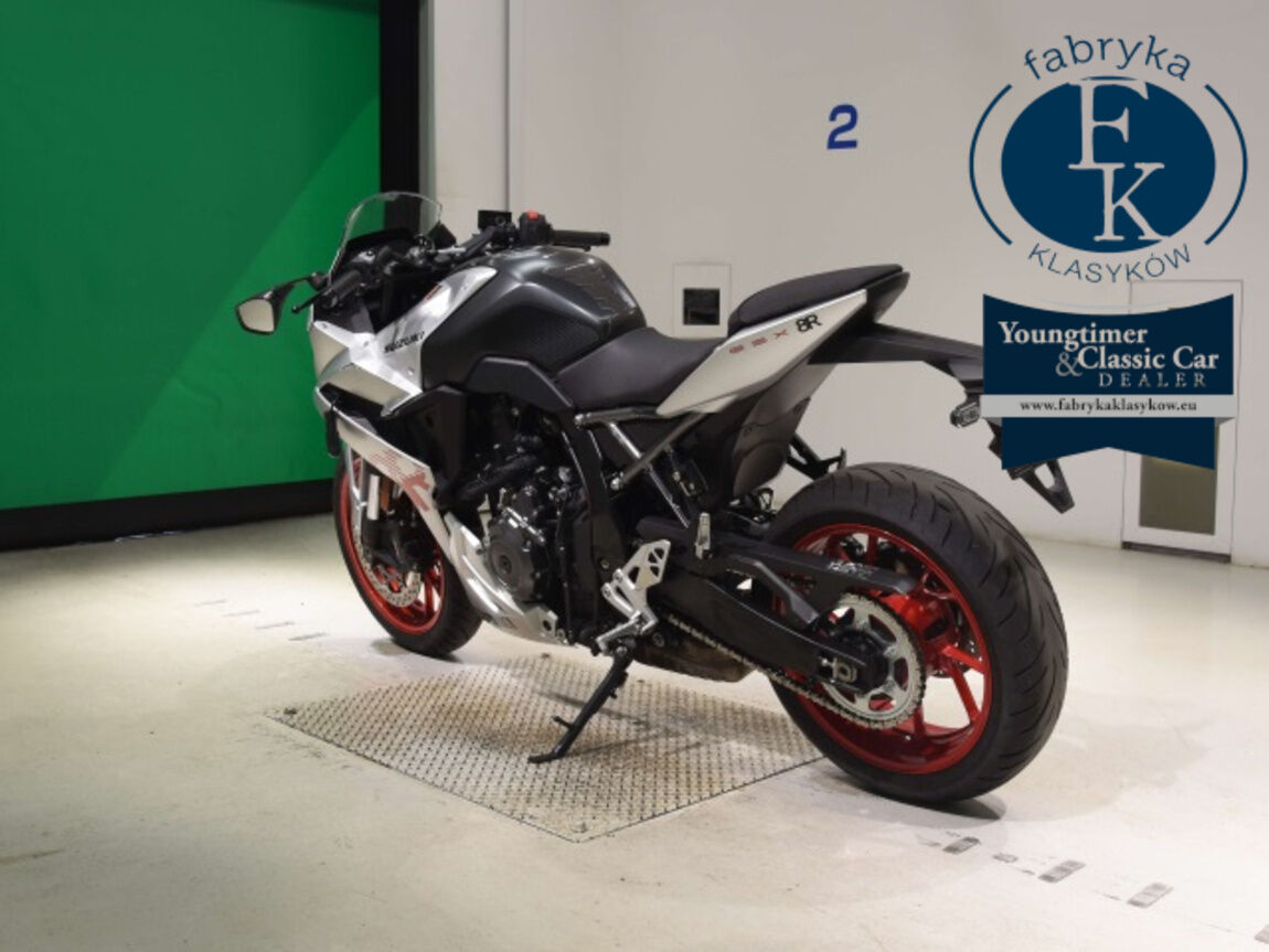 SUZUKI GSX-8R 2024 - zdjęcie 7