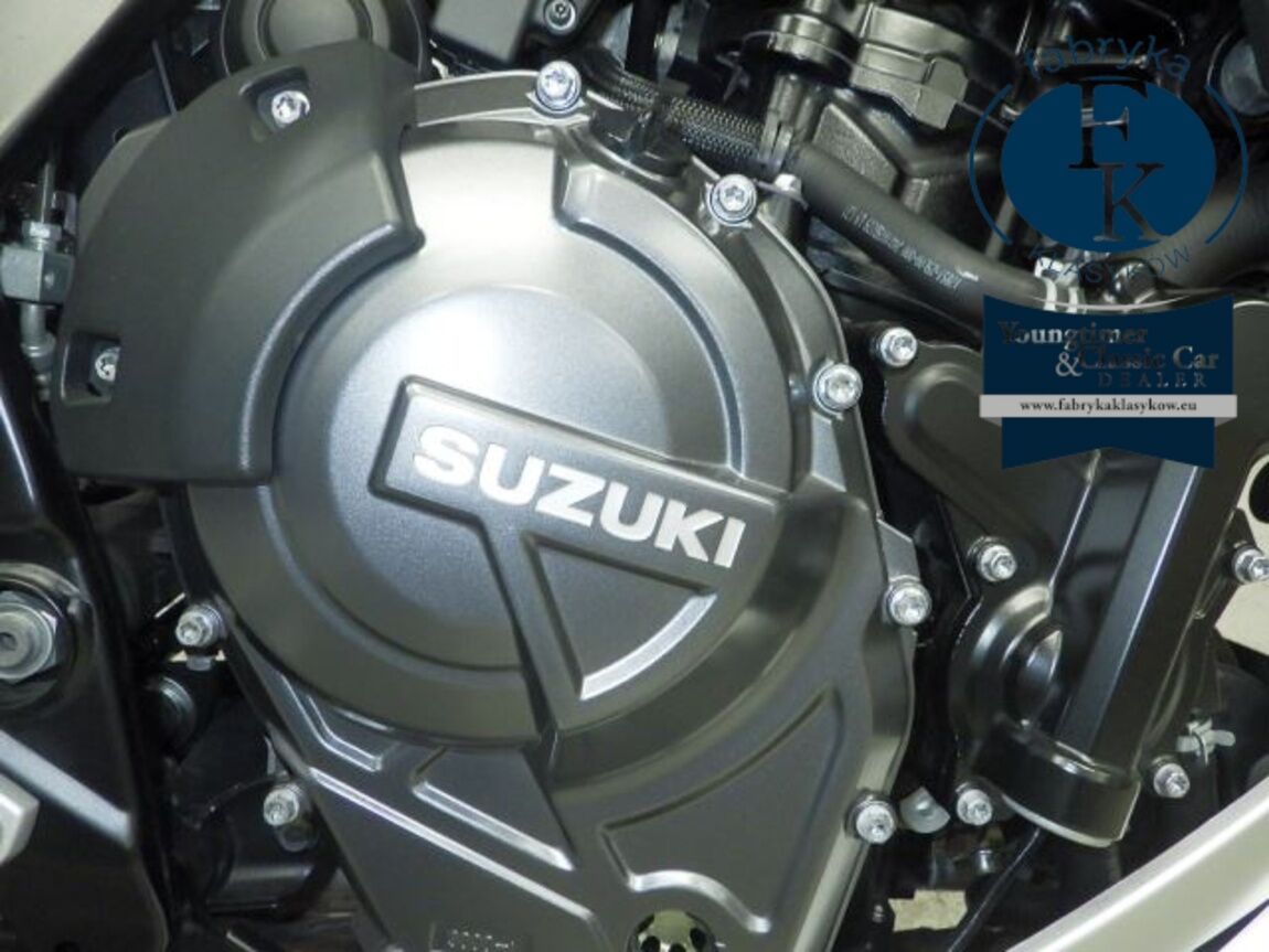 SUZUKI GSX-8R 2024 - zdjęcie 9