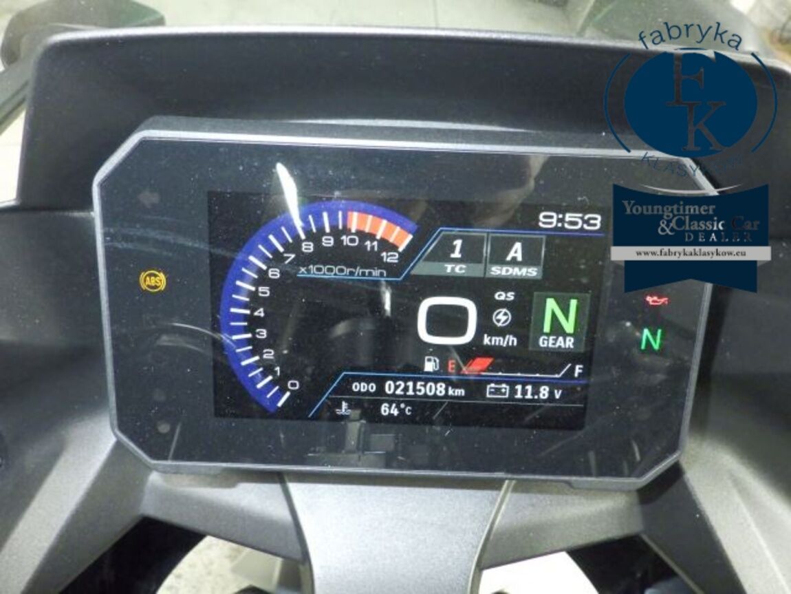 SUZUKI GSX-8R 2024 - zdjęcie 15