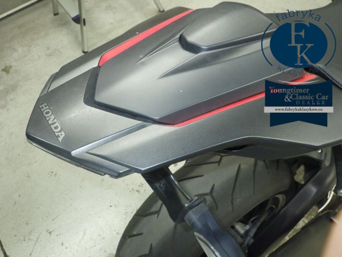 HONDA CBR1000RR 2017 - zdjęcie 19