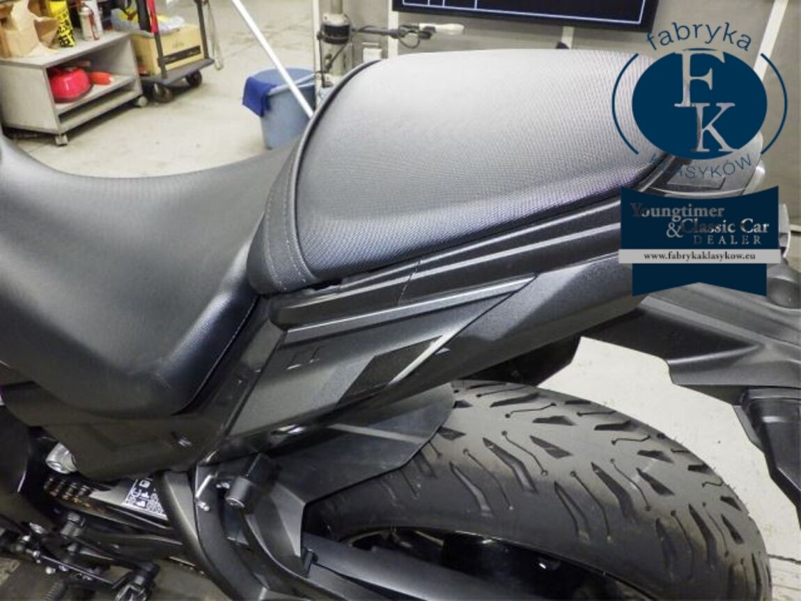 SUZUKI GSX-S1000-2 2022 - zdjęcie 19