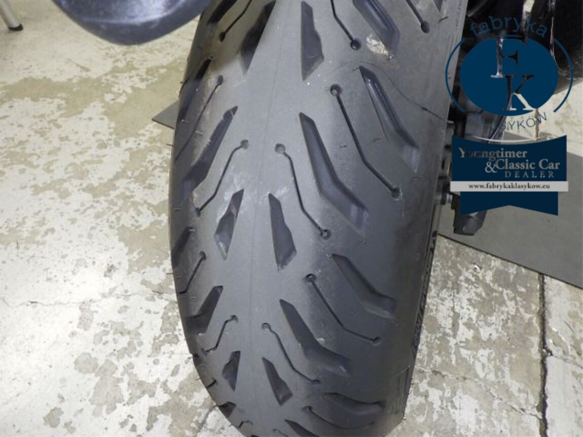 SUZUKI GSX-S1000-2 2022 - zdjęcie 27