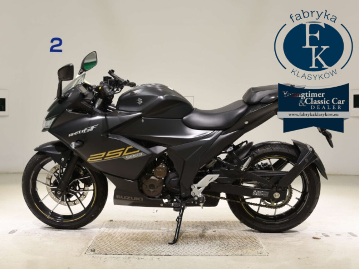 SUZUKI JIKUSA-250SF  - zdjęcie 3