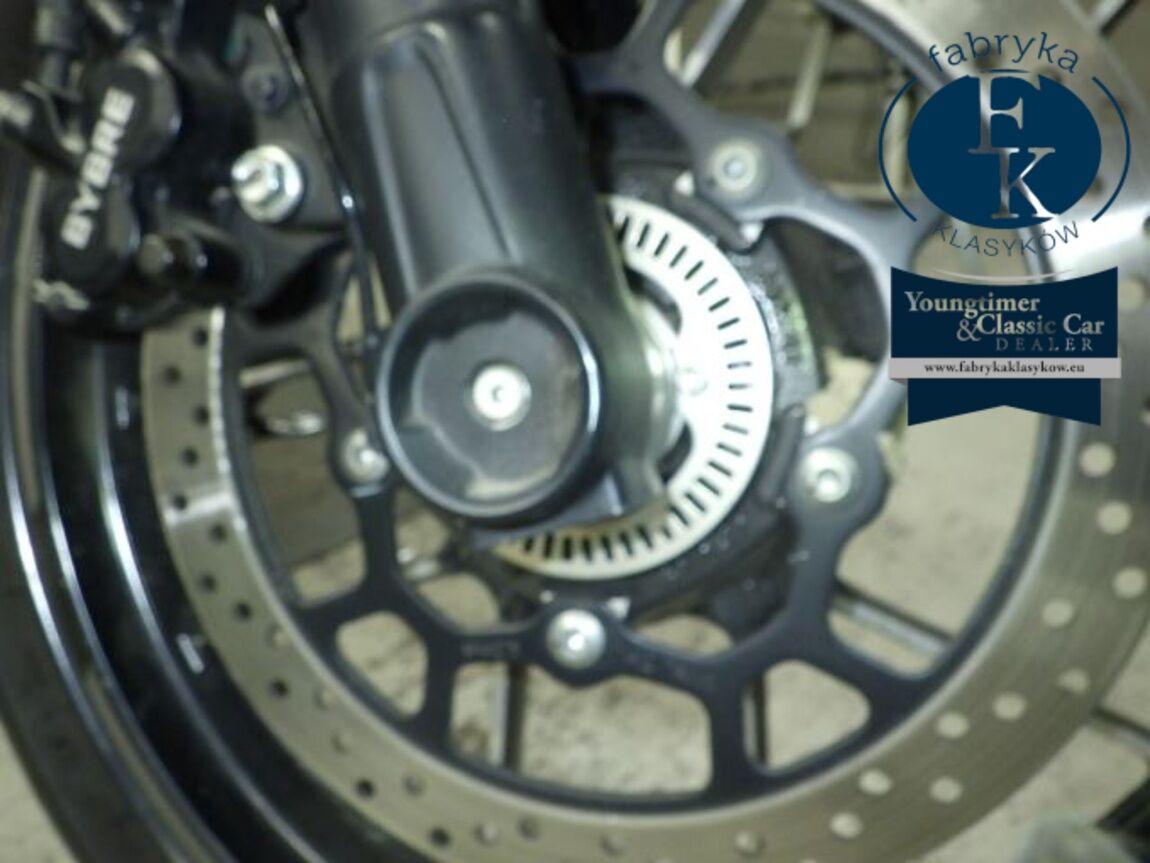 SUZUKI JIKUSA-250SF  - zdjęcie 24