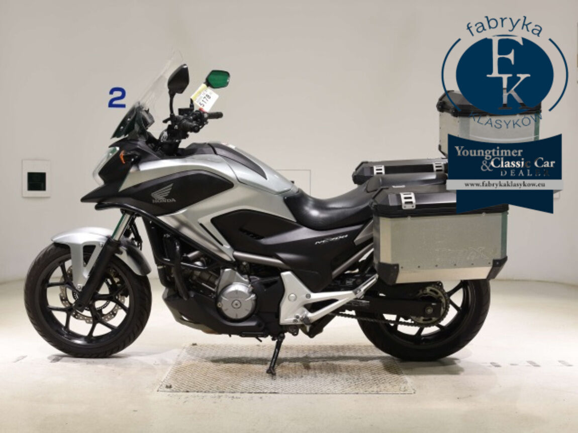HONDA NC700XDLD 2013 - zdjęcie 3