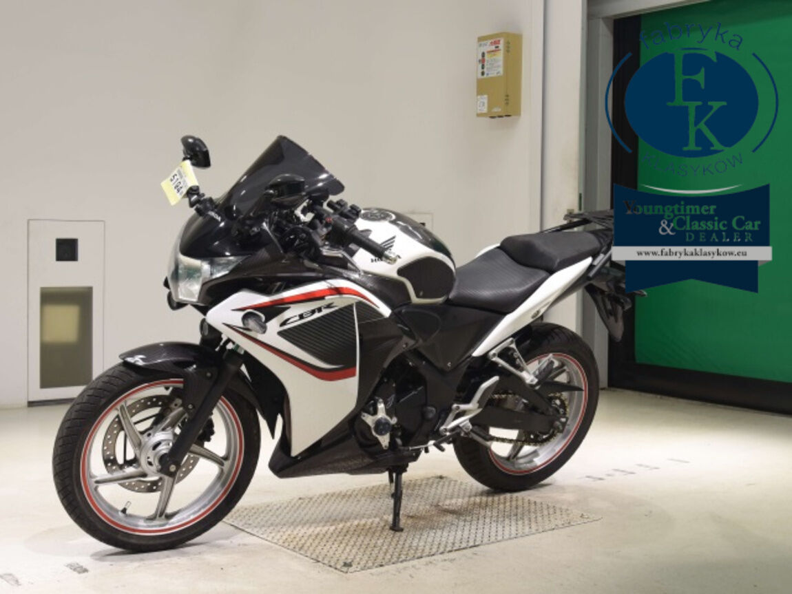 HONDA CBR250R  - zdjęcie 5