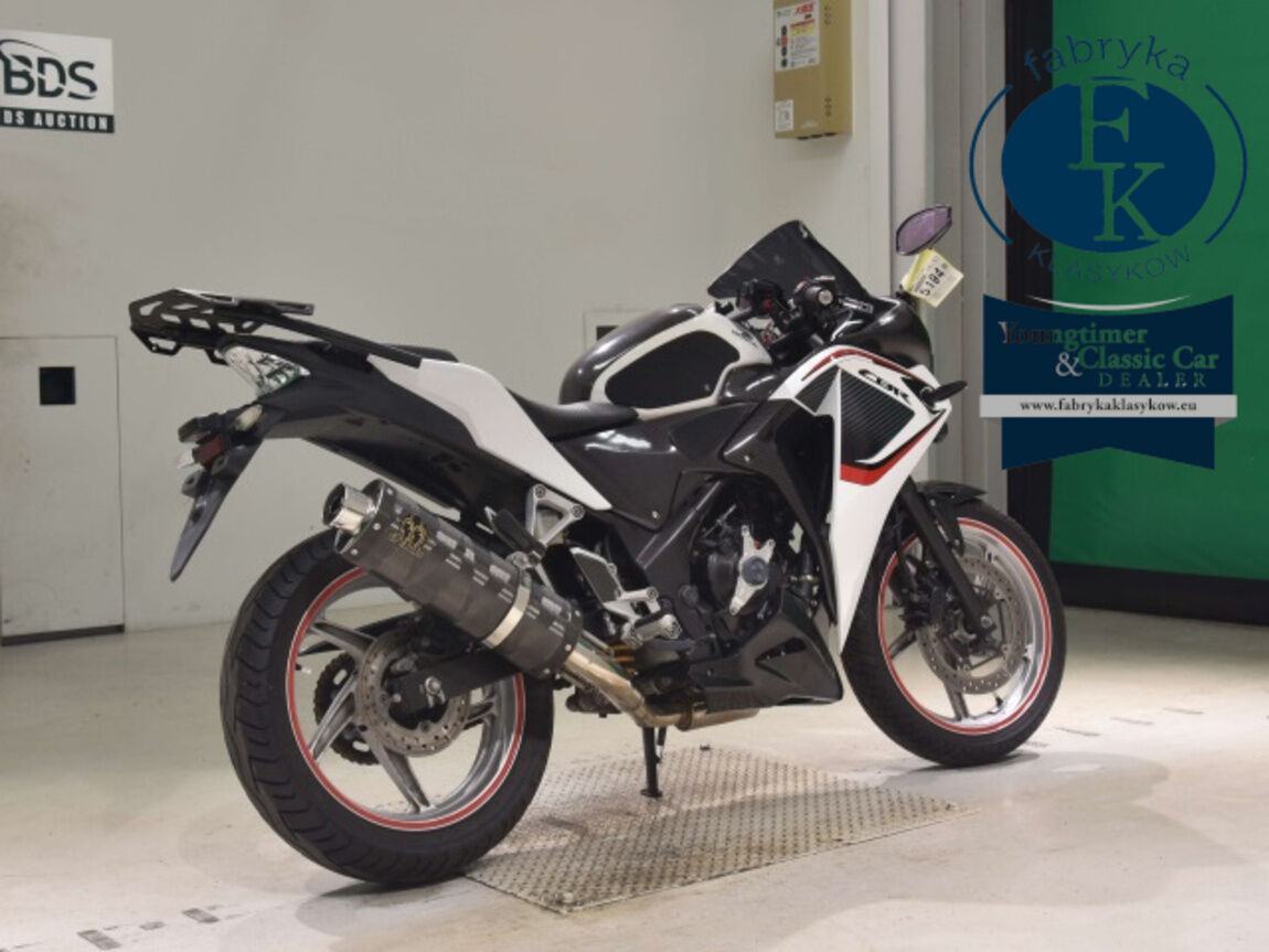 HONDA CBR250R  - zdjęcie 6