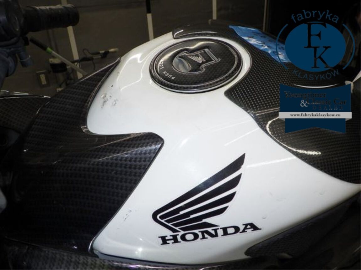 HONDA CBR250R  - zdjęcie 19