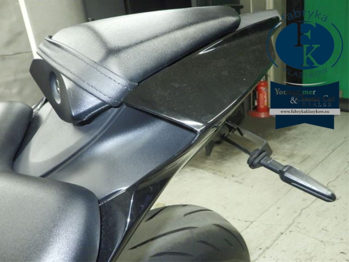 YAMAHA YZF-R7-2 2022 - zdjęcie 19
