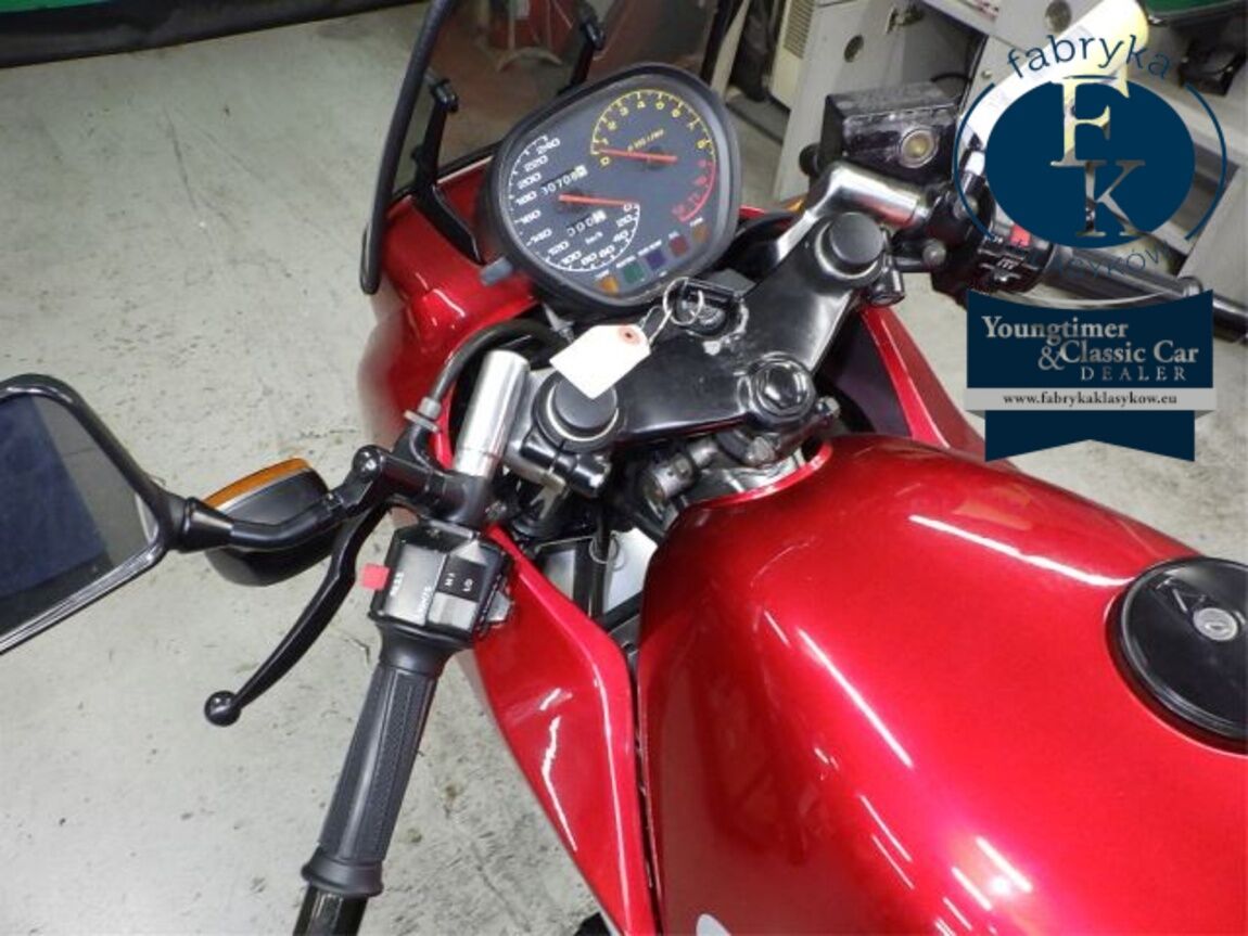 SUZUKI GSX1100S KATANA 1987 - zdjęcie 21