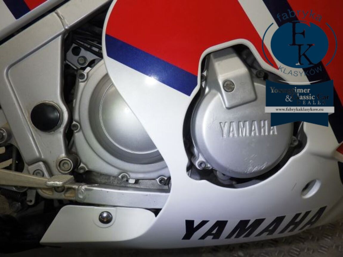 YAMAHA FZR250 - zdjęcie 9