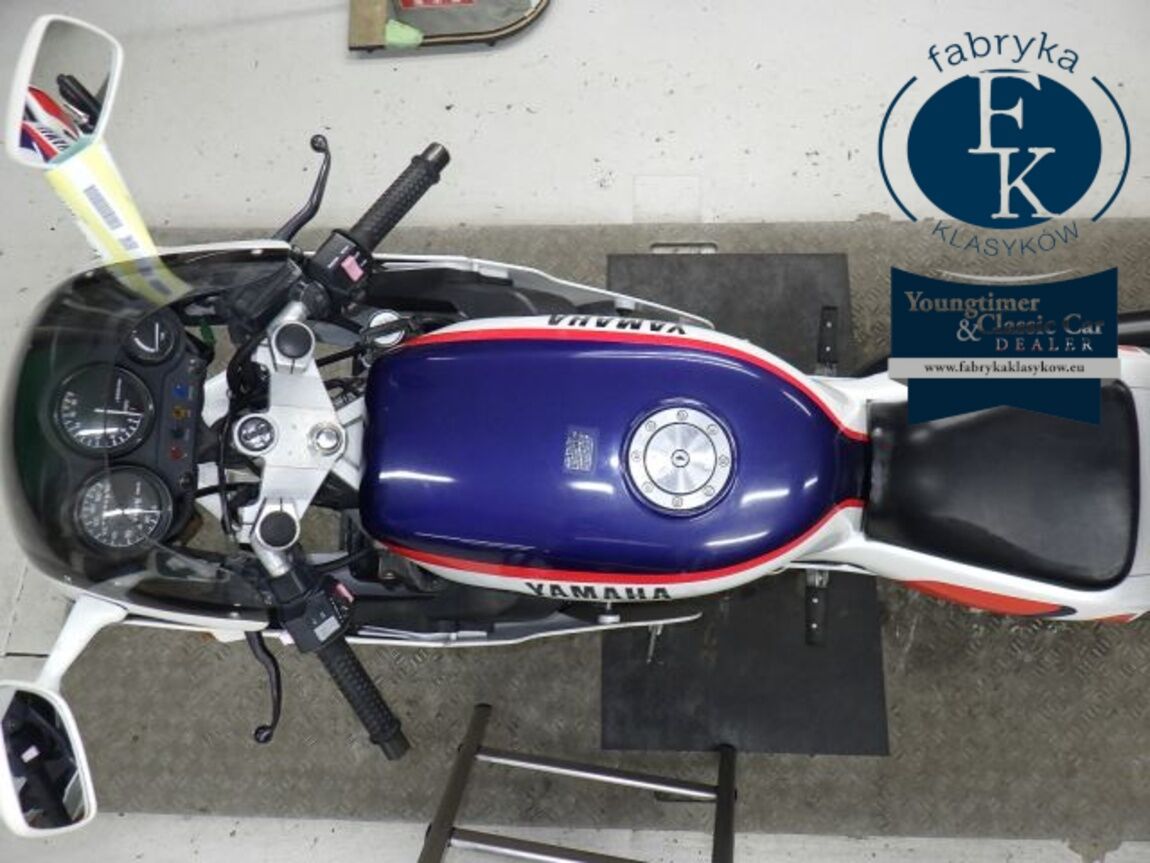 YAMAHA FZR250 - zdjęcie 32