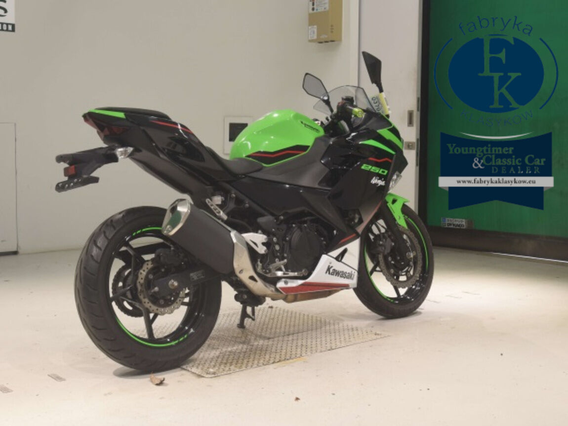 KAWASAKI NINJA250-2 - zdjęcie 6