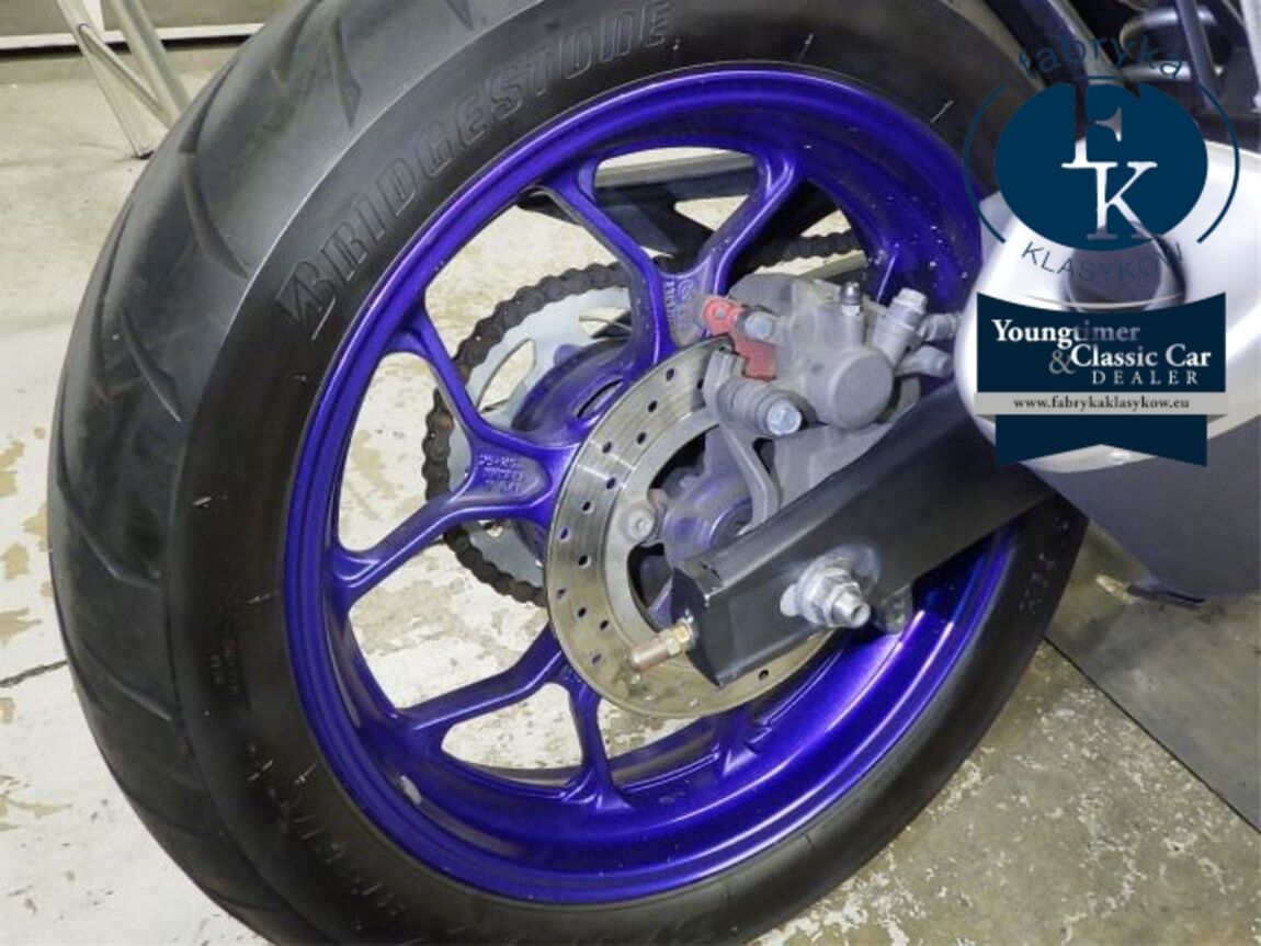 YAMAHA YZF-R25  - zdjęcie 26