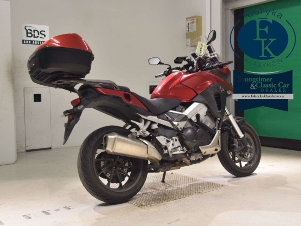 HONDA VFR800X 2021 - zdjęcie 6