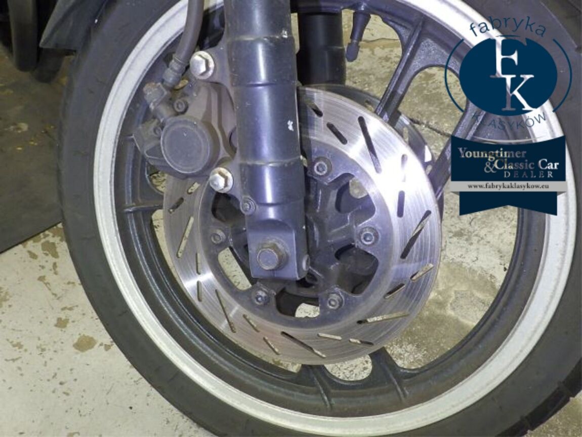 YAMAHA FZ250  - zdjęcie 23