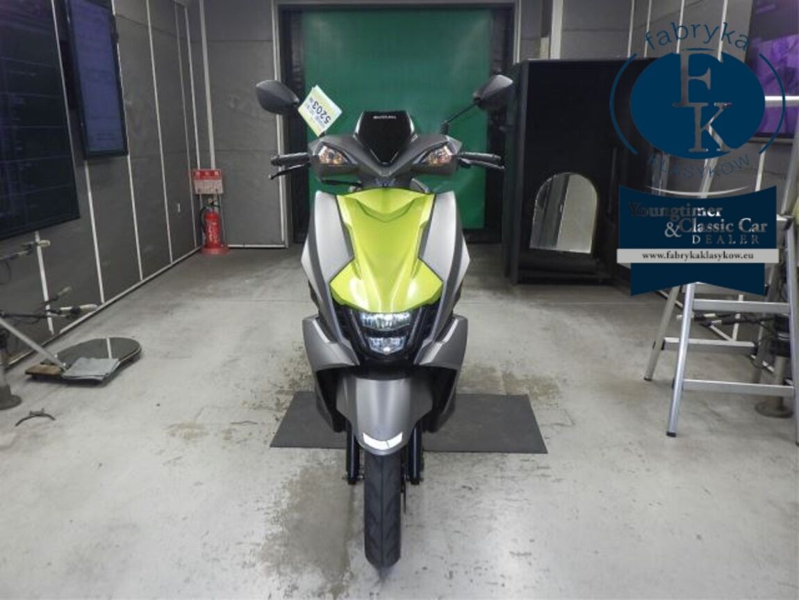 SUZUKI AVENIS 125-2  - zdjęcie 22