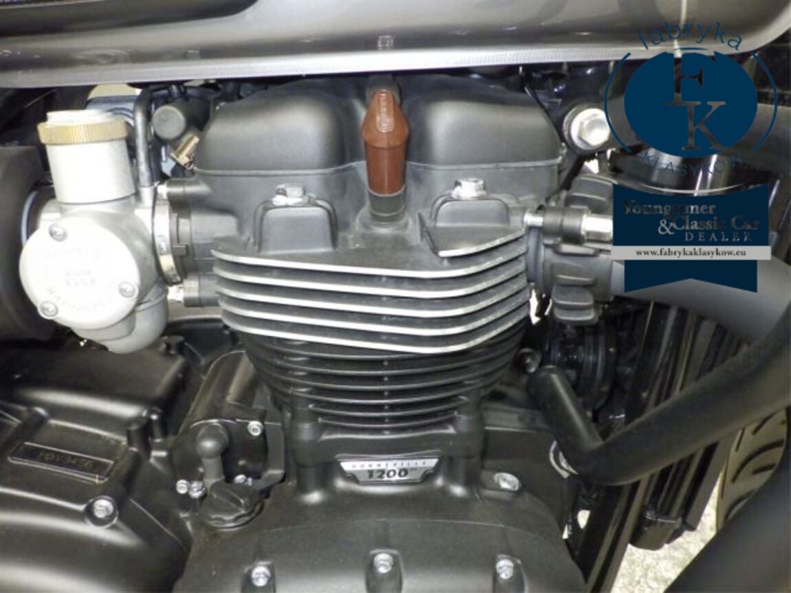 TRIUMPH BONNEVILLE T120  - zdjęcie 9