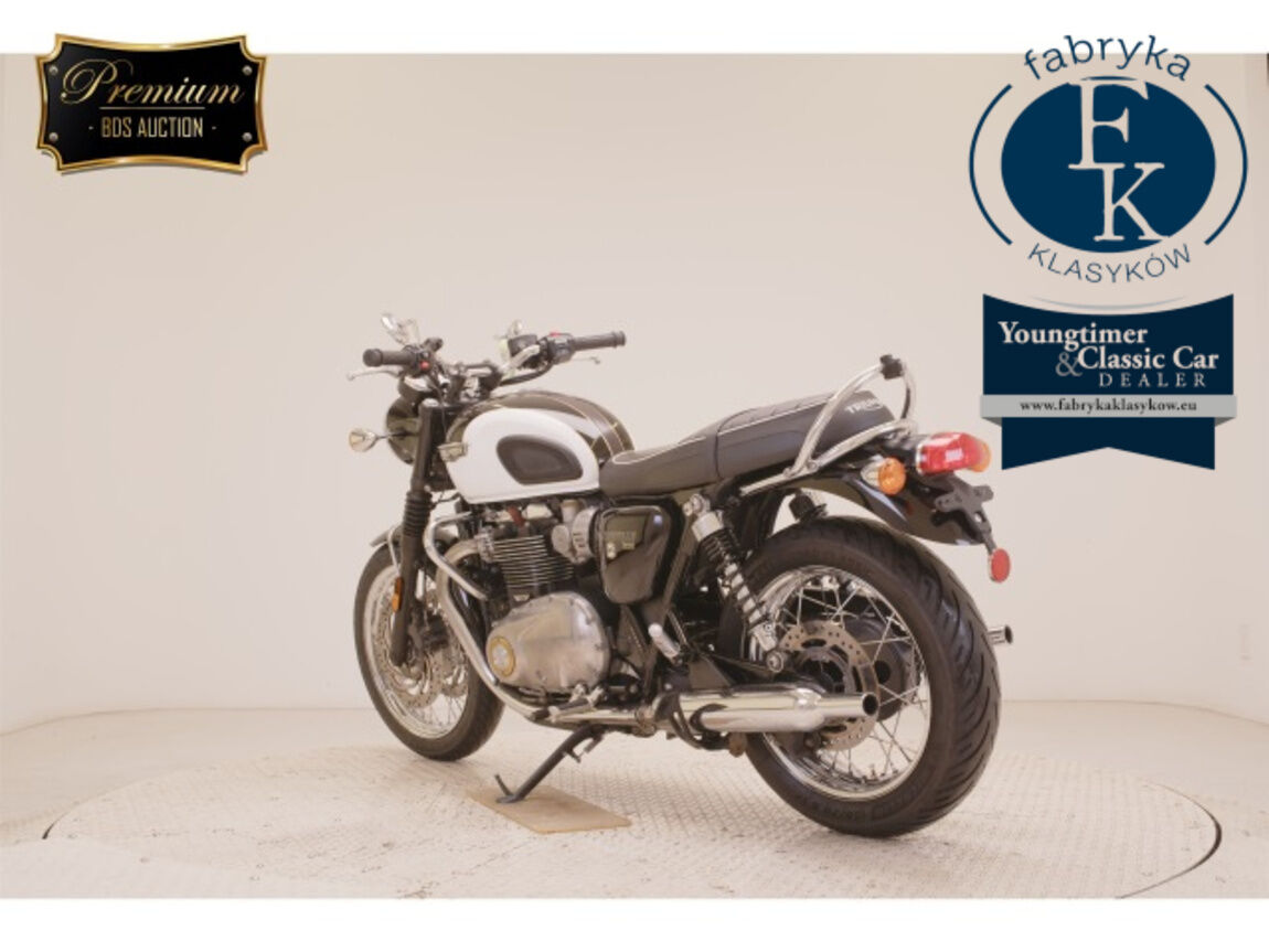 TRIUMPH BONNEVILLE T120 2016 - zdjęcie 7