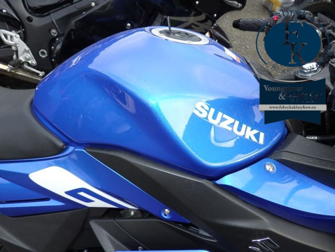 SUZUKI GSX250RA - zdjęcie 13