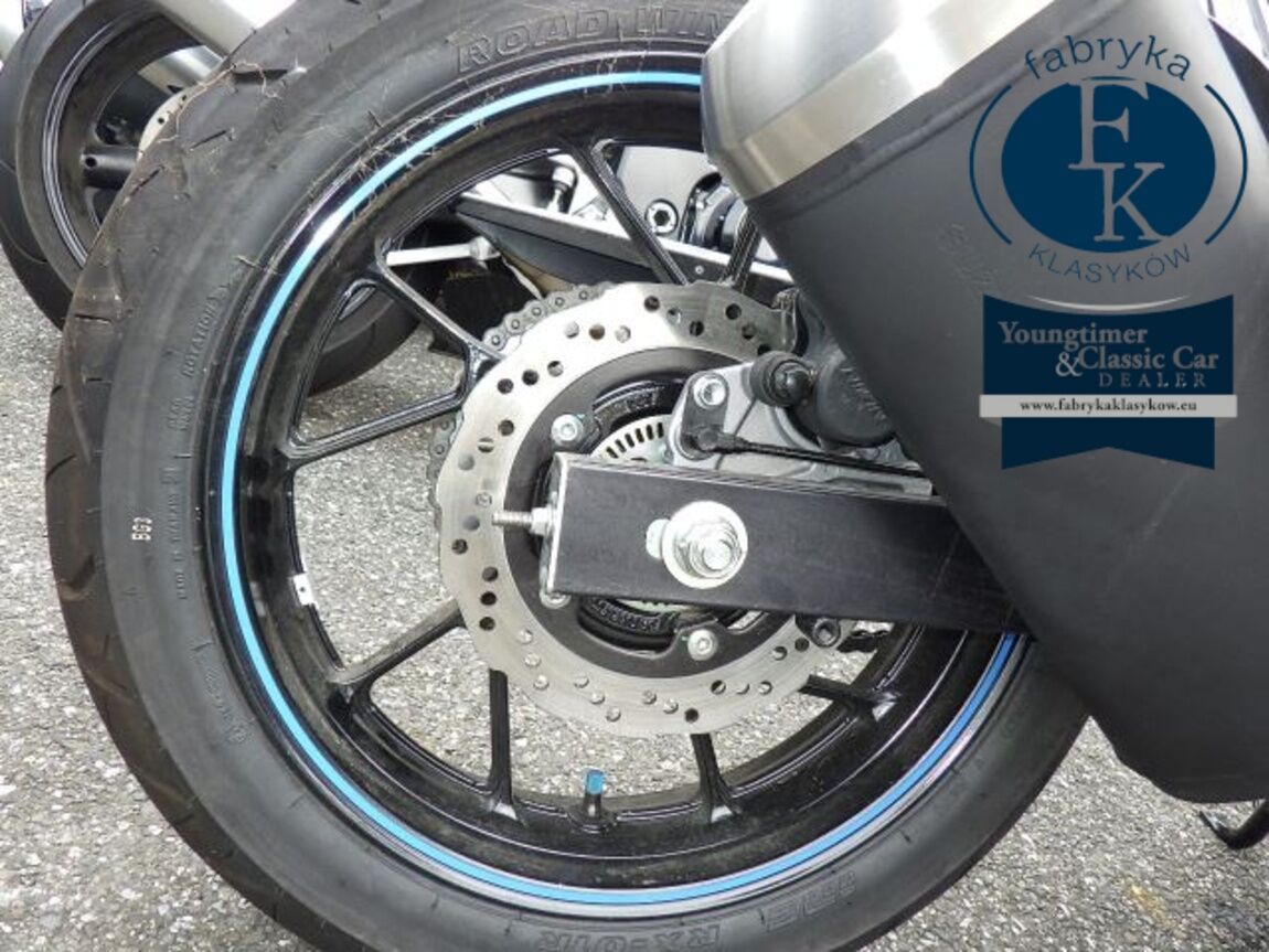 SUZUKI GSX250RA - zdjęcie 22